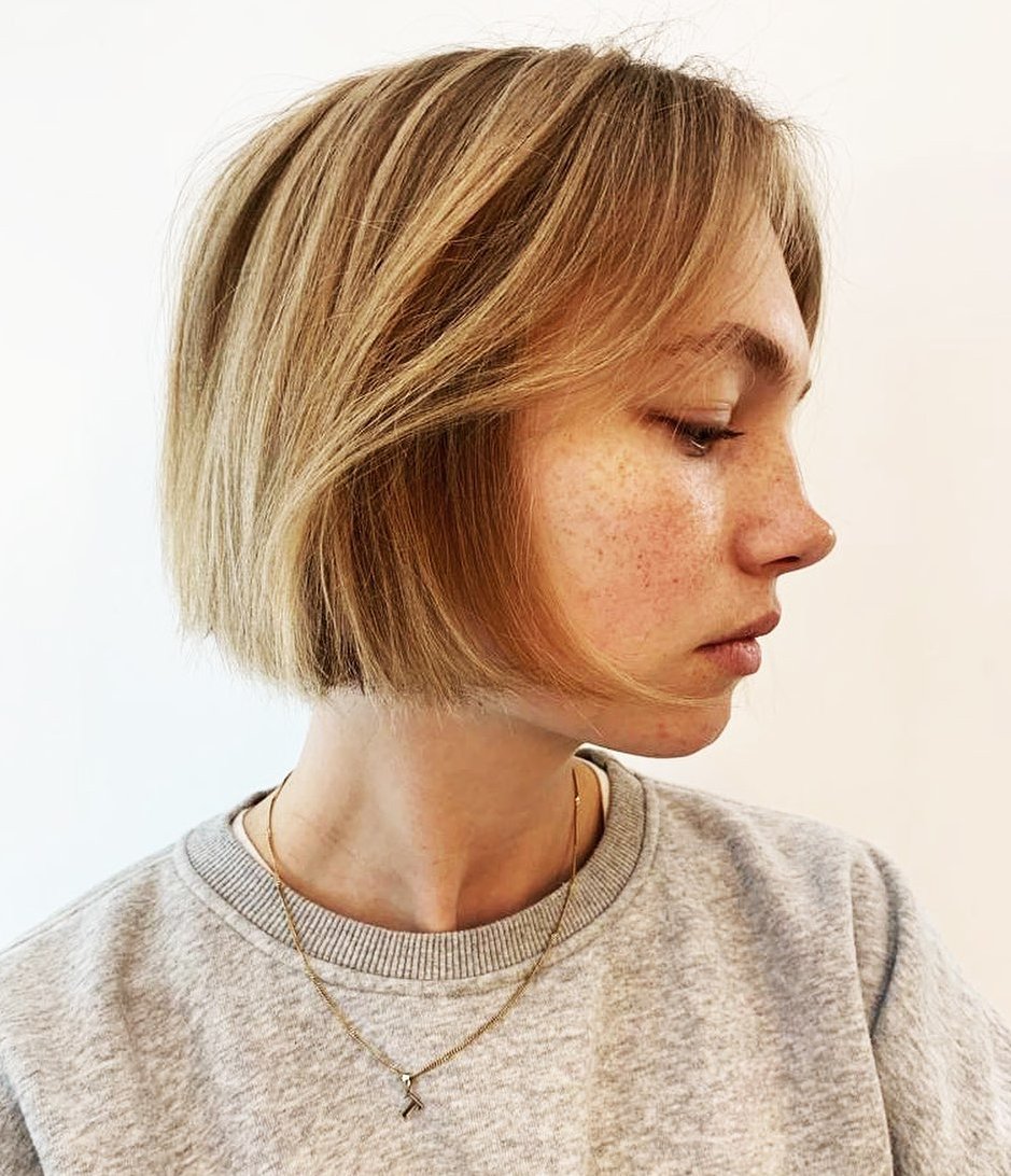 Chin-Length Flowy Bob for Redheads